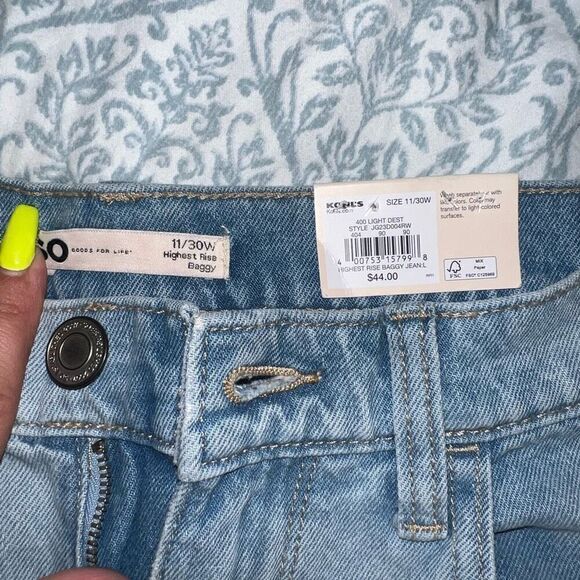 NWT SO Highest Rise Distressed baggy Wide Leg jeans light dest size 11 30W - Picture 4 of 5